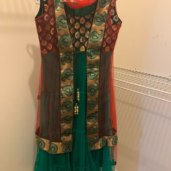 Indian Pakistani anarkali with jacket/koti - Picture 4 of 7